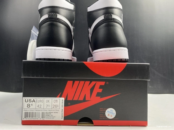 555088-010 Black Jordan Air White (2014) Retro 1 0813
